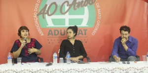 Resistência aos ataques contra a universidade pública pauta debate na Adufmat-Ssind