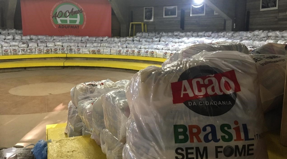 Solidariedade: Adufmat-Ssind distribuirá mais 19 mil kg de alimentos para grupos em situação de vulnerabilidade no estado