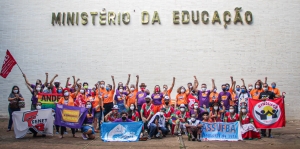 Décima quarta semana de mobilizações em Brasília contra a PEC 32 e em Defesa da Educação é marcada por mais vitórias