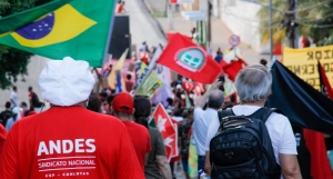 Junto a outras mais de 300 cidades, Cuiabá também vai às ruas contra o Governo Jair Bolsonaro