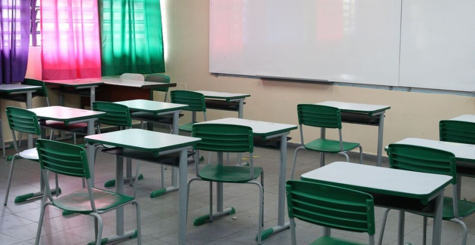 Evasão escolar é um problema geral e o principal motivo é econômico, apontam pesquisas