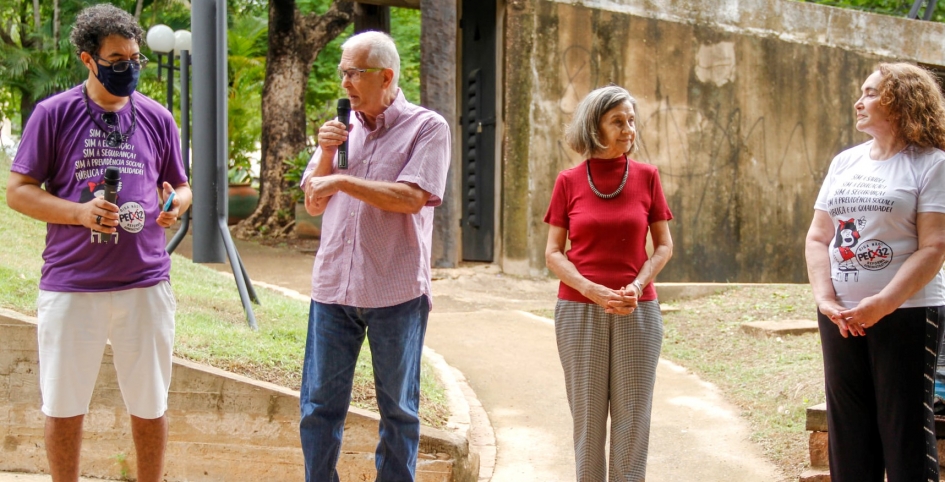 Aos 43 anos, Adufmat-Ssind batiza sede e centro de documentação; José Afonso Portocarrero e Maria Adenir Peraro são os homenageados