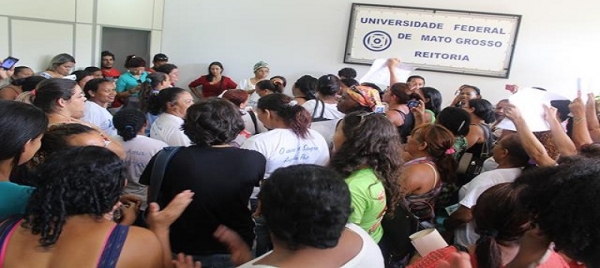 Sem salários, terceirizados da UFMT paralisam suas atividades nessa sexta-feira (22/02)
