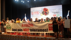 Mulheres marcam 36º Congresso do ANDES – SN com protesto contra assédio