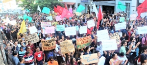 Mais de 10 mil nas ruas de Cuiabá para defender o direito à Educação pública, gratuita e de qualidade
