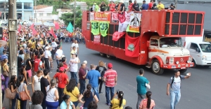População de Cuiabá vai às ruas contra as Reformas da Previdência e Trabalhista