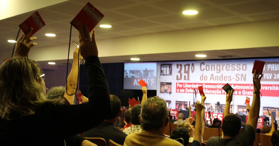 Desafios para 2020: docentes organizam as lutas da categoria no 39° Congresso do ANDES-SN