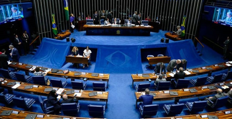 Docentes se mobilizam para barrar PLP 39/20, que congela sal&aacute;rios at&eacute; dezembro de 2021