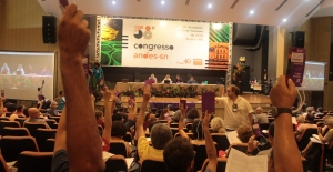 Perspectivas para 2019: docentes encerram congresso no Pará com estratégias para enfrentar ataques contra a categoria
