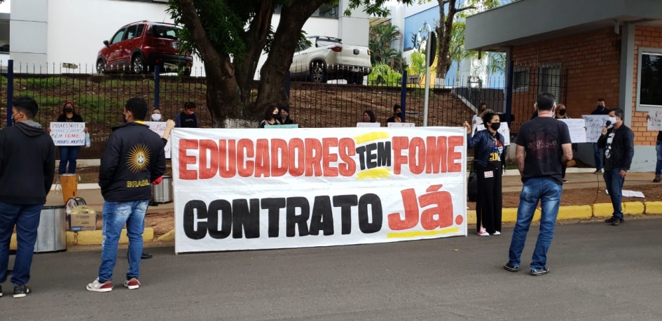 Trabalhadores da Educação cobram responsabilidade do Governo do Estado em meio à pandemia