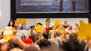 42º Congresso do ANDES-SN: docentes aprovam construção de greve nas Federais