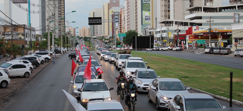 No dia do servidor público, Breque da Reforma Administrativa movimenta Cuiabá e Várzea Grande